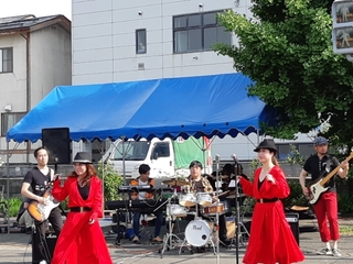 20190527172602927.jpg